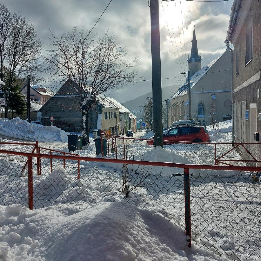U Váhy Jáchymov Exterior foto